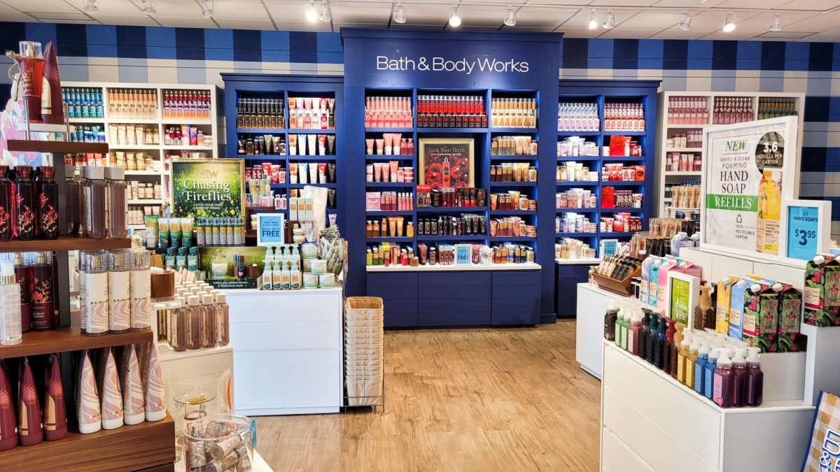 Bath & Body Works® Relocates to Heritage Walk Shopping Center in ...
