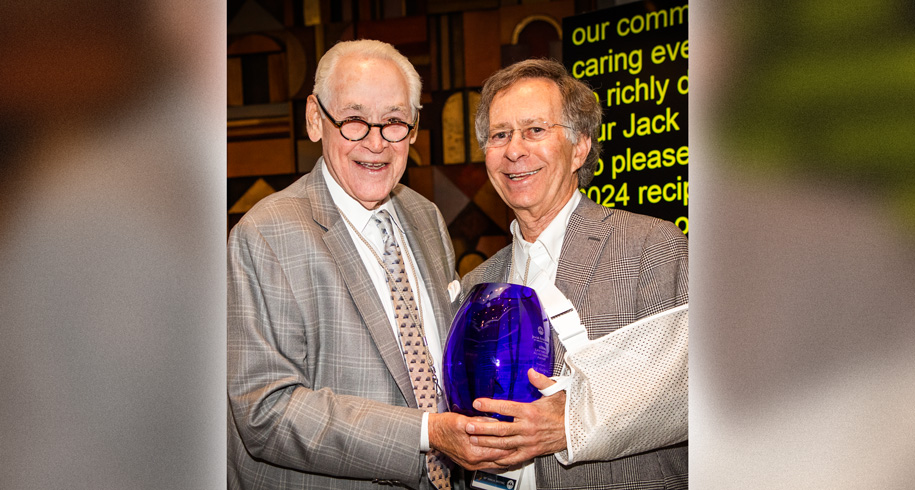 Harry Mazier presents Jack Halpern the Lifetime Achievement Award